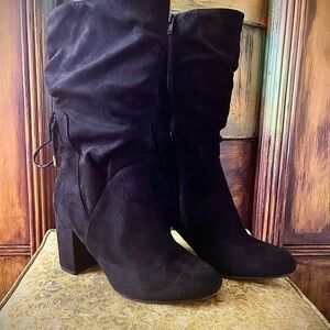 Apt. 9 Black Heeled Boots for Women Size 9